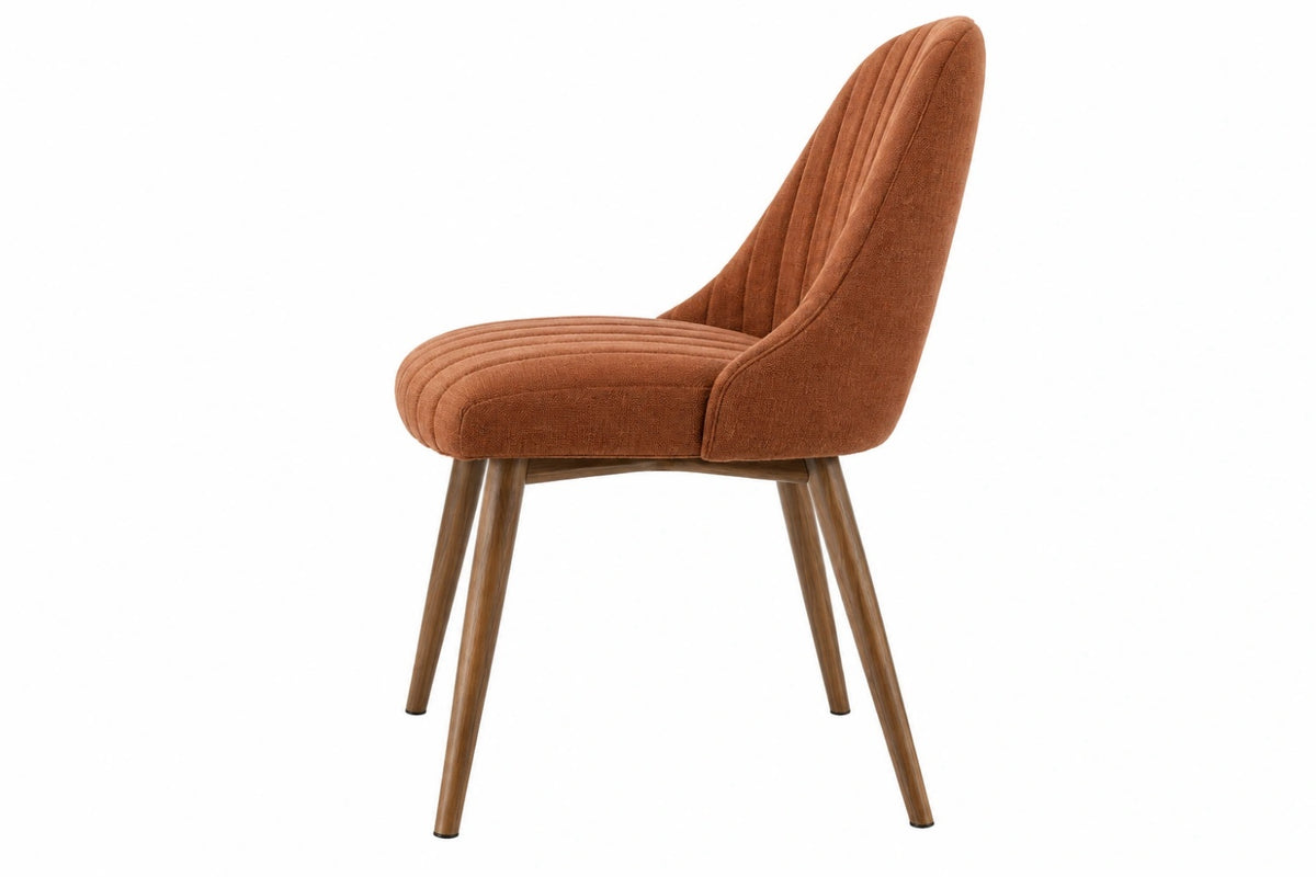 Sedia imbottita 58 x 62 x 86 cm in tessuto marrone con gambe in legno stile moderno